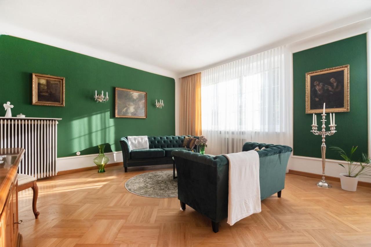 Renoviertes Mit Garten In Ruhelage * Vienne