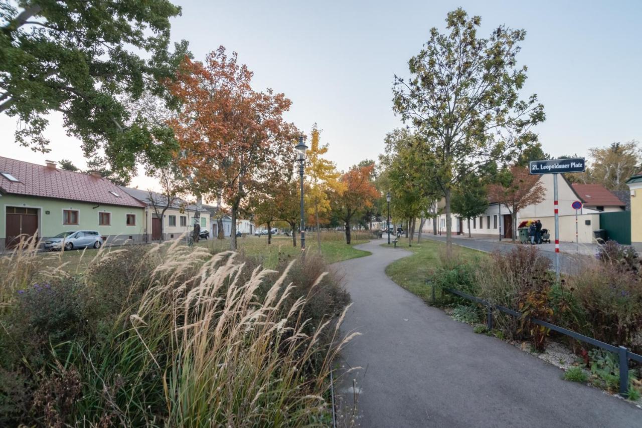 Renoviertes Mit Garten In Ruhelage * Vienne